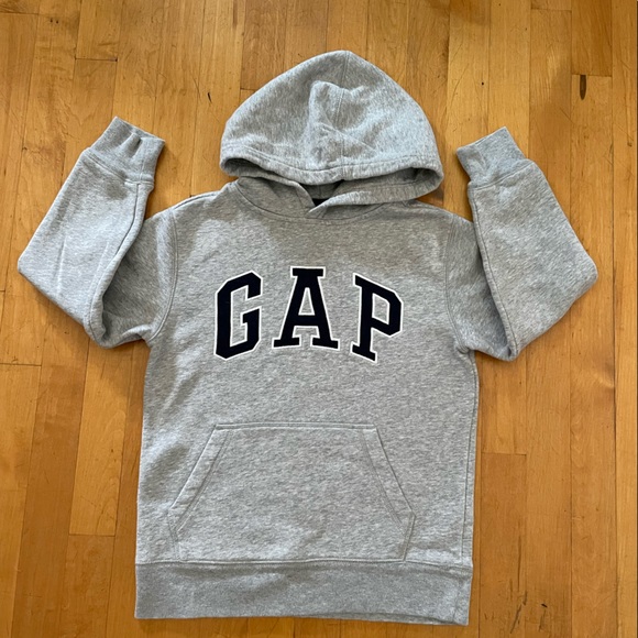 Gap Kids Gray Hoodie Size Medium / 8 Sweatshirt Pullover - Picture 2 of 12